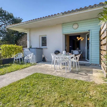 Ferienhaus Awesome In Dolus d'Oléron